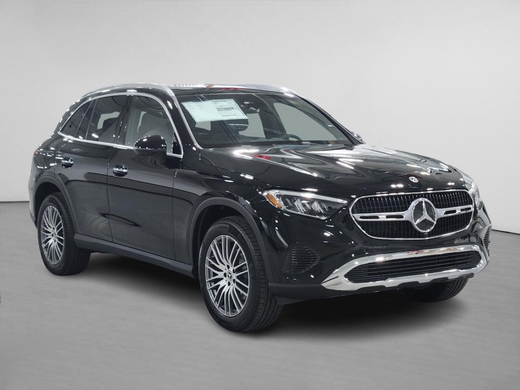 2026 Mercedes-Benz GLC