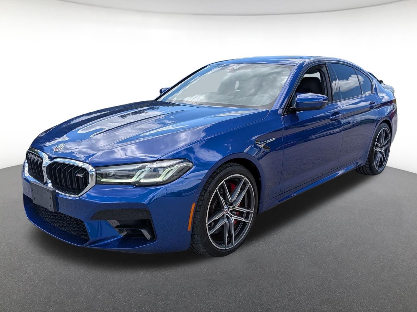 2023 BMW M5 Base