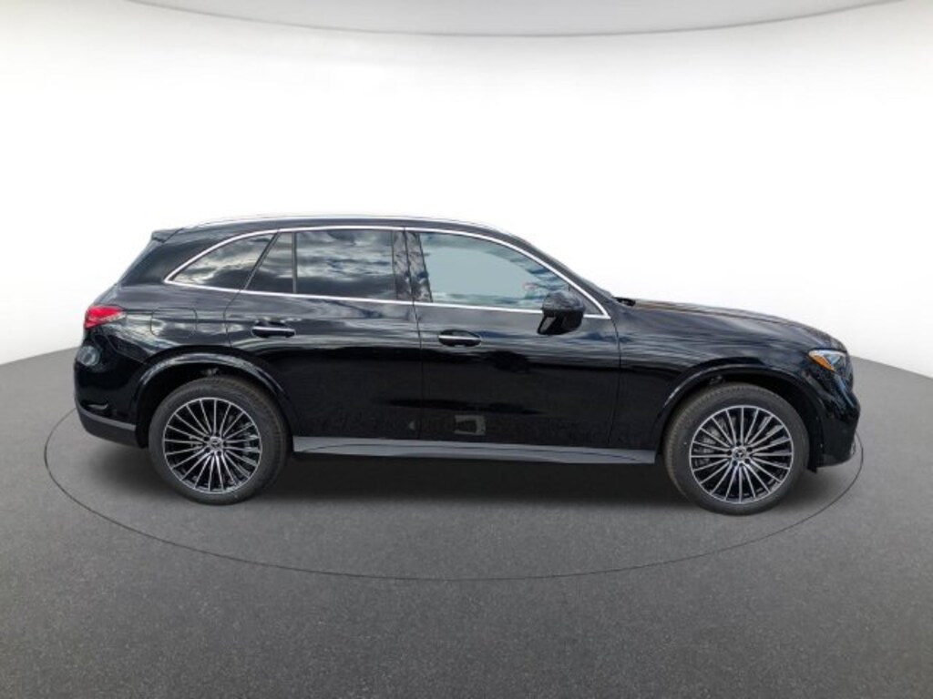 Used 2026 Mercedes-Benz GLC 300 4MATIC SUV