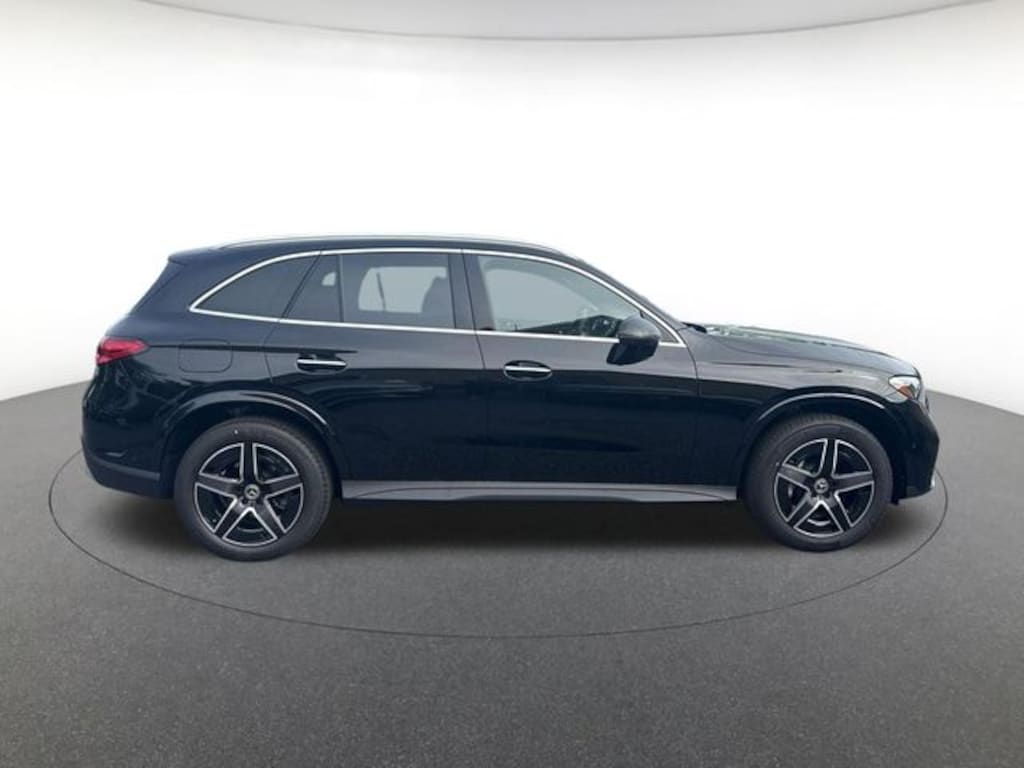Used 2026 Mercedes-Benz GLC 300 4MATIC SUV