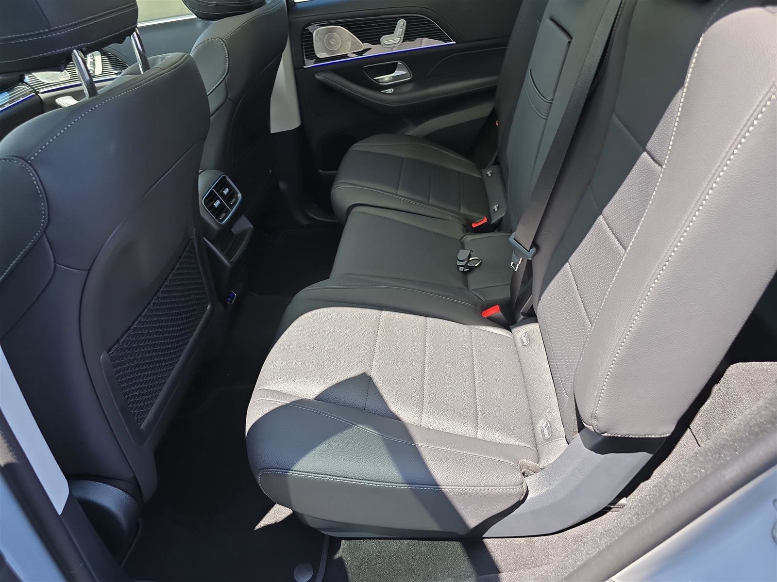 2025 Mercedes-Benz GLE GLE350 - Photo 17