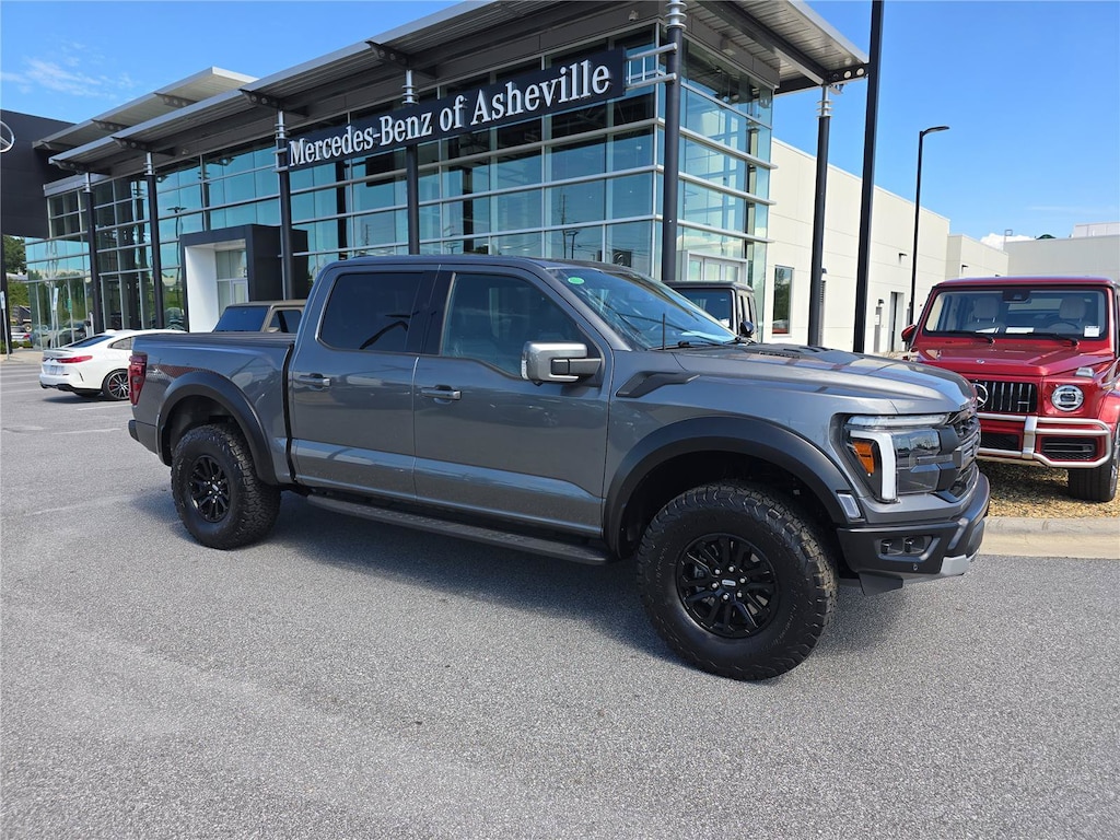 Used 2025 Ford F-150 Raptor Raptor 4WD SuperCrew 5.5 Box