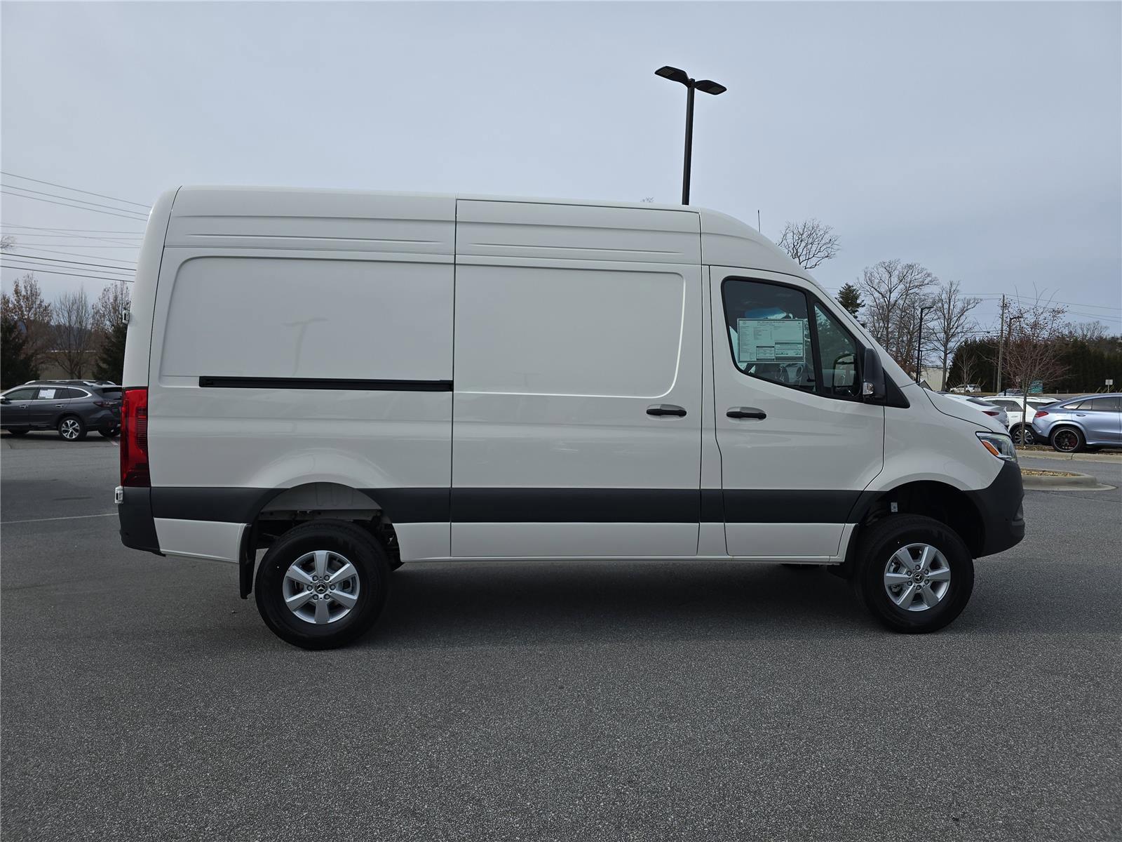 New 2026 Mercedes-Benz Sprinter Cargo Van Standard Roof 4-Cyl Diesel HO 2500 Standard Roof I4 Diesel HO 144 AWD