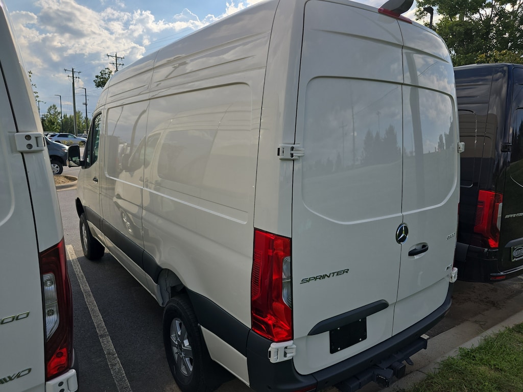 New 2026 Mercedes-Benz Sprinter 2500 Standard Roof 4-Cyl Diesel HO Van Cargo Van