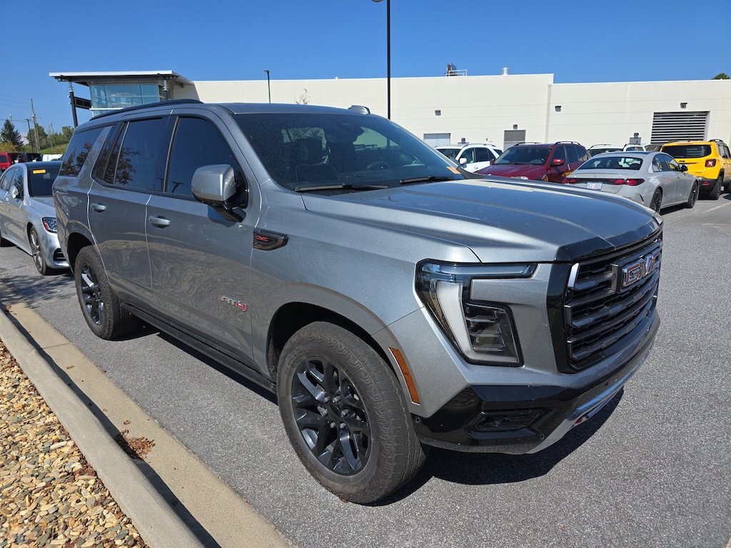 Used 2025 GMC Yukon AT4 Ultimate 4WD AT4 Ultimate