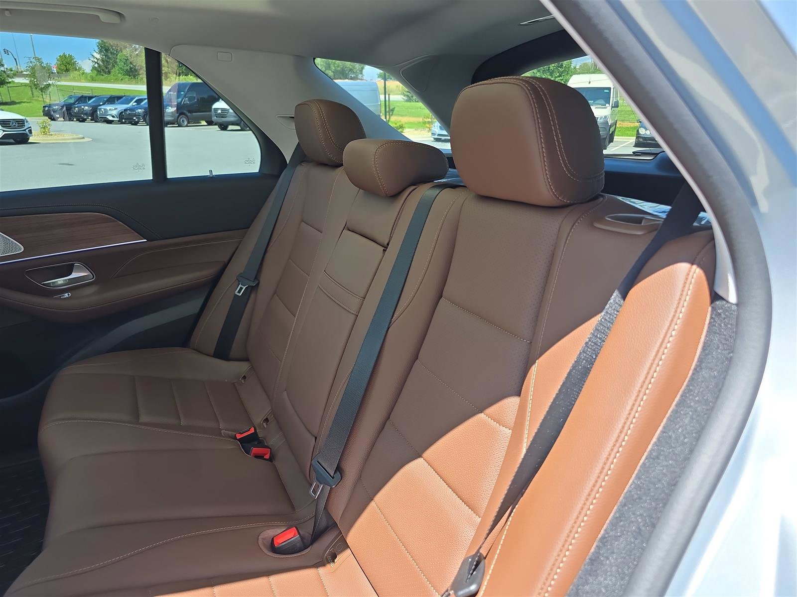 2025 Mercedes-Benz GLE GLE350 - Photo 16