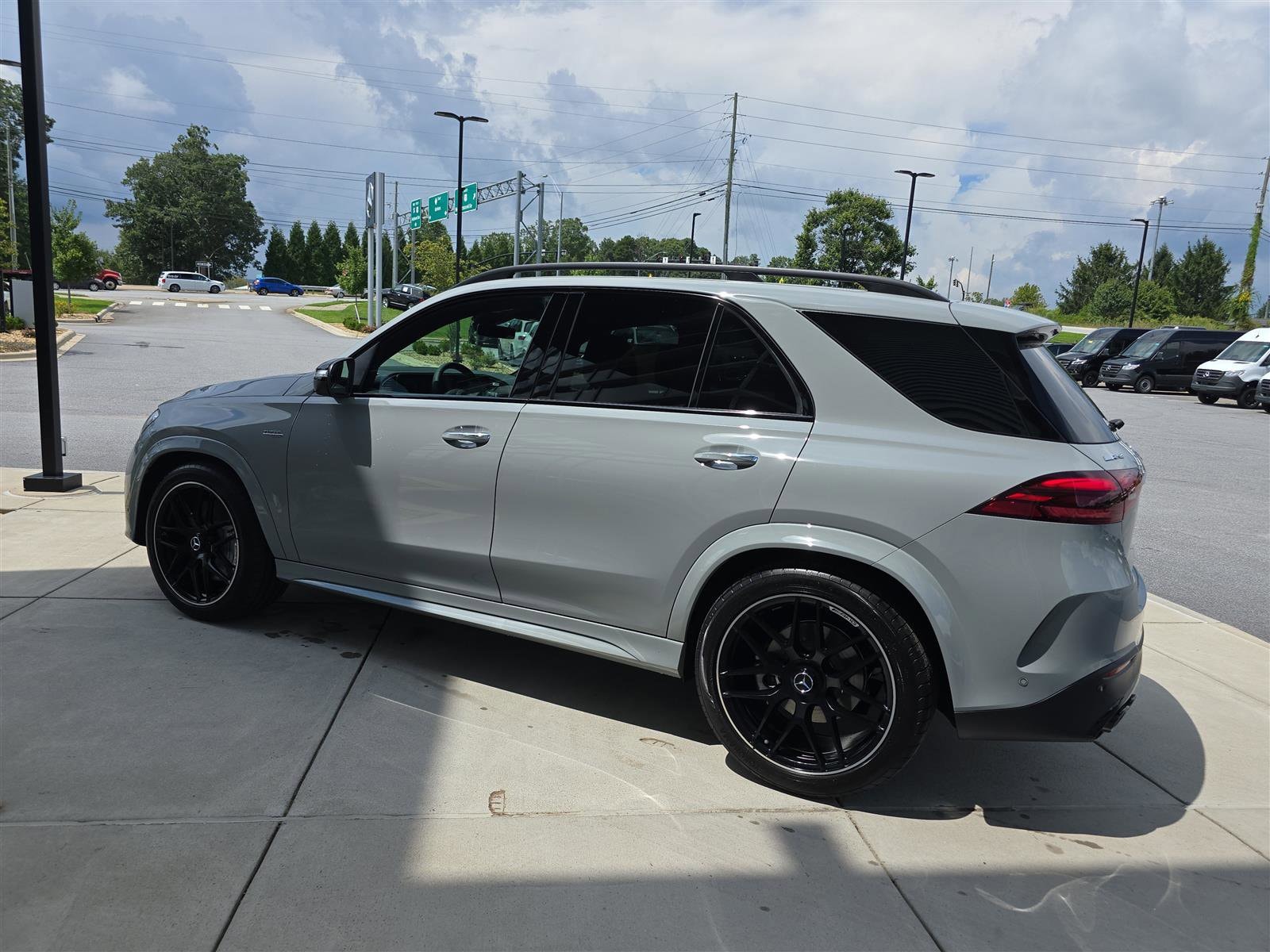 2026 Mercedes-Benz GLE AMG GLE 53 - Photo 7