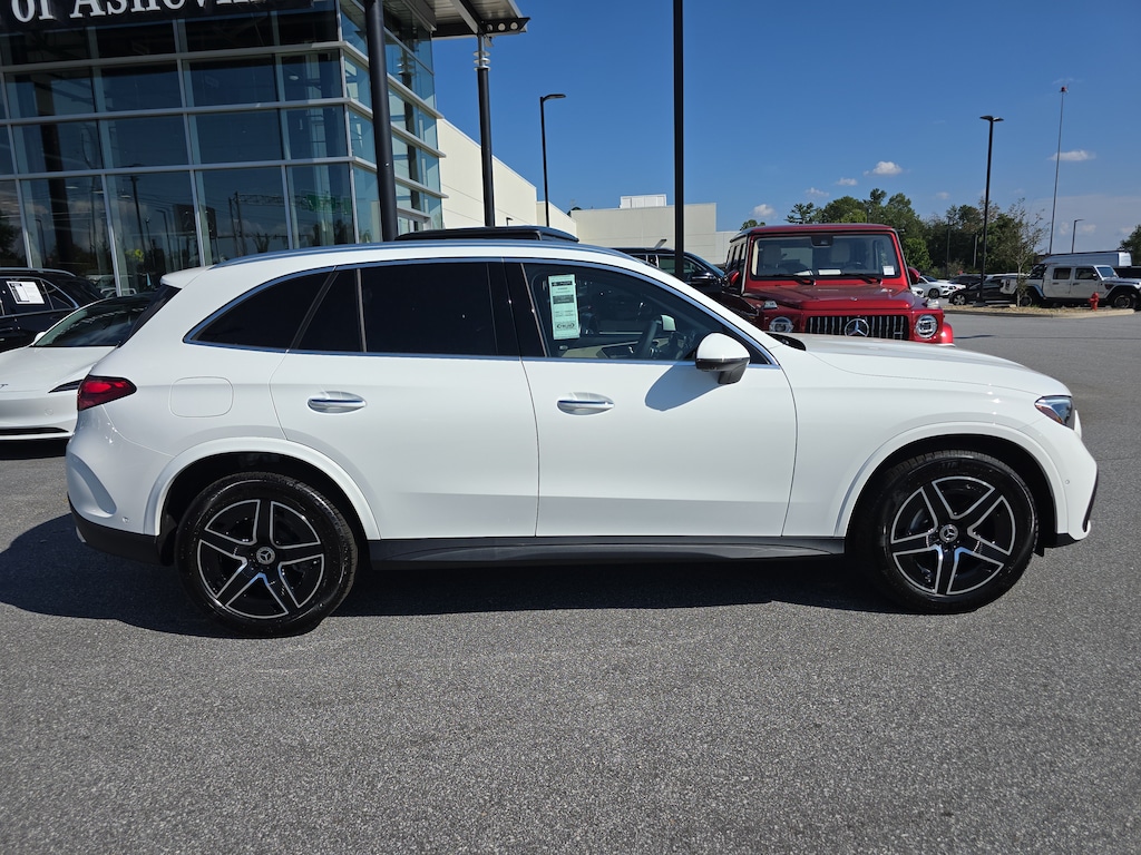 New 2027 Mercedes-Benz GLC 300 4MATIC SUV