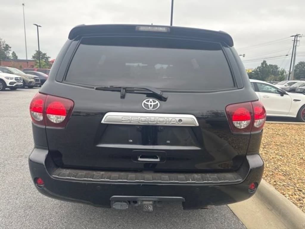 Used 2018 Toyota Sequoia Platinum Platinum RWD