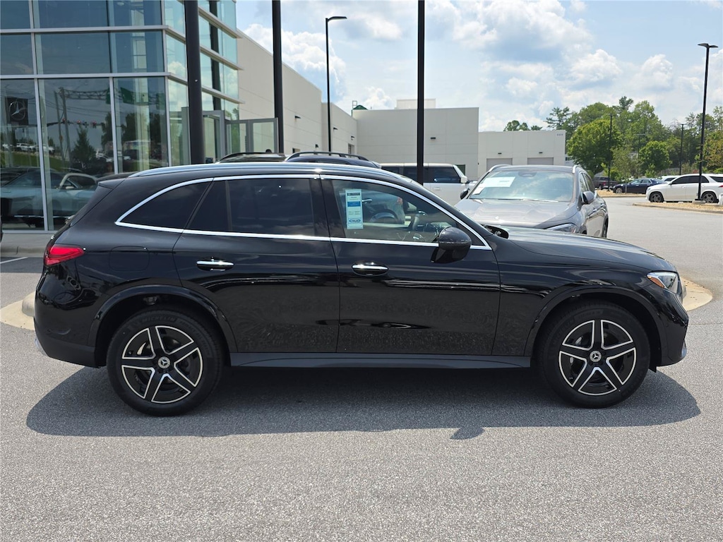 New 2026 Mercedes-Benz GLC 300 4MATIC SUV