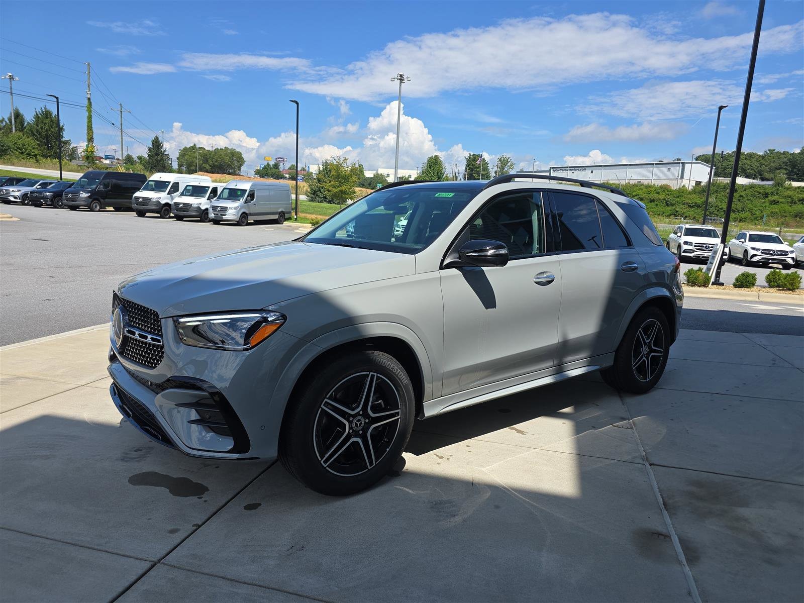 2025 Mercedes-Benz GLE GLE350 - Photo 9