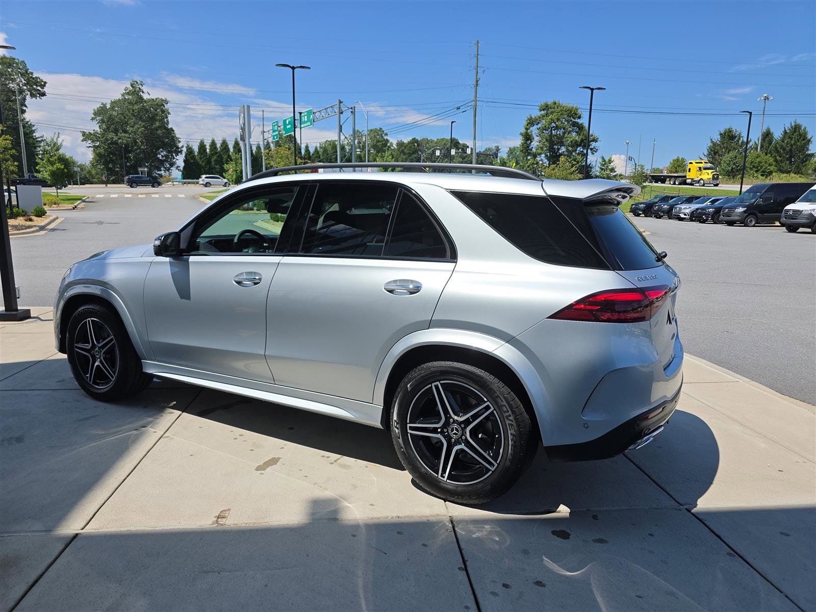 2025 Mercedes-Benz GLE GLE350 - Photo 7