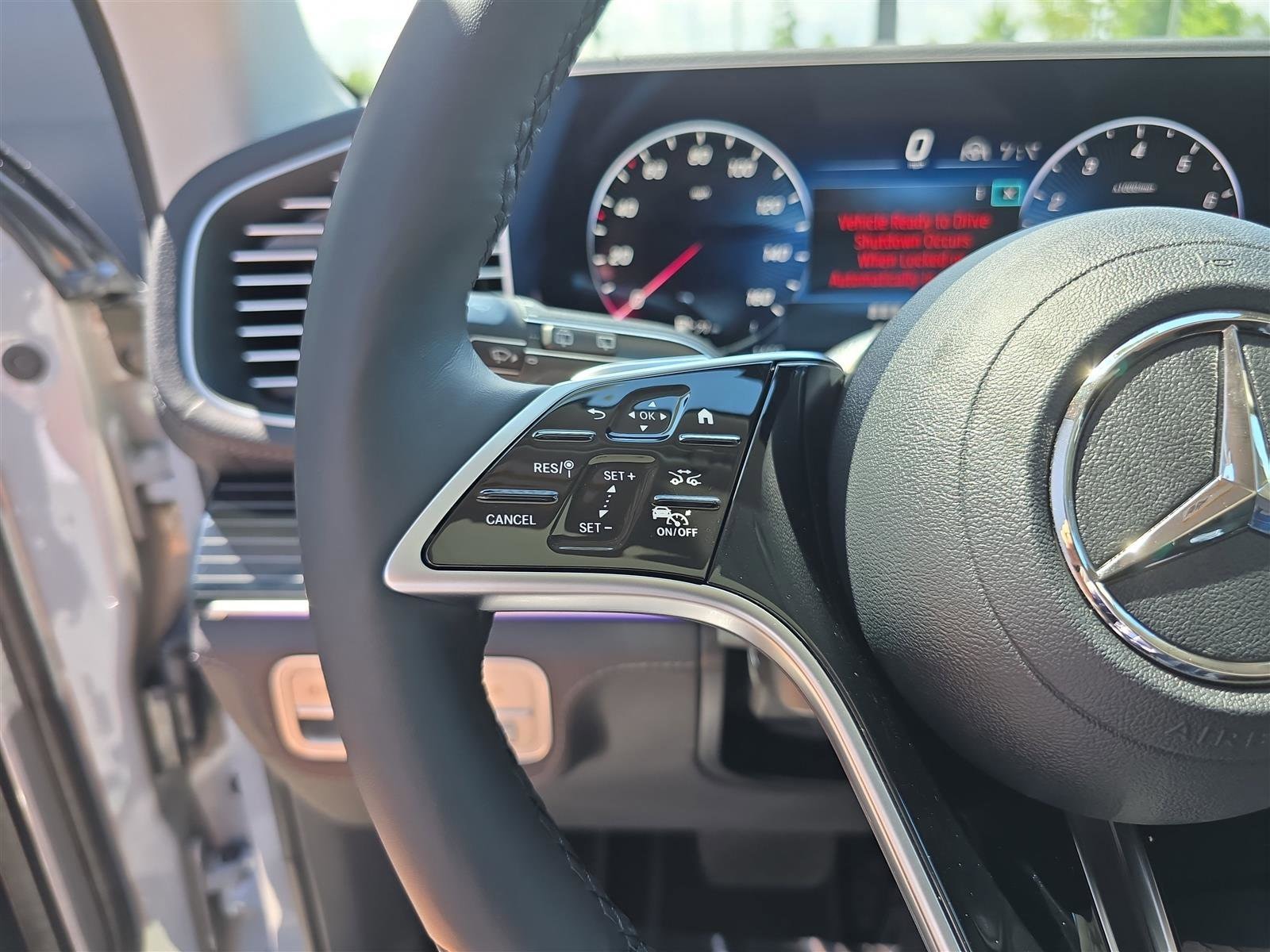 2025 Mercedes-Benz GLE GLE350 - Photo 36