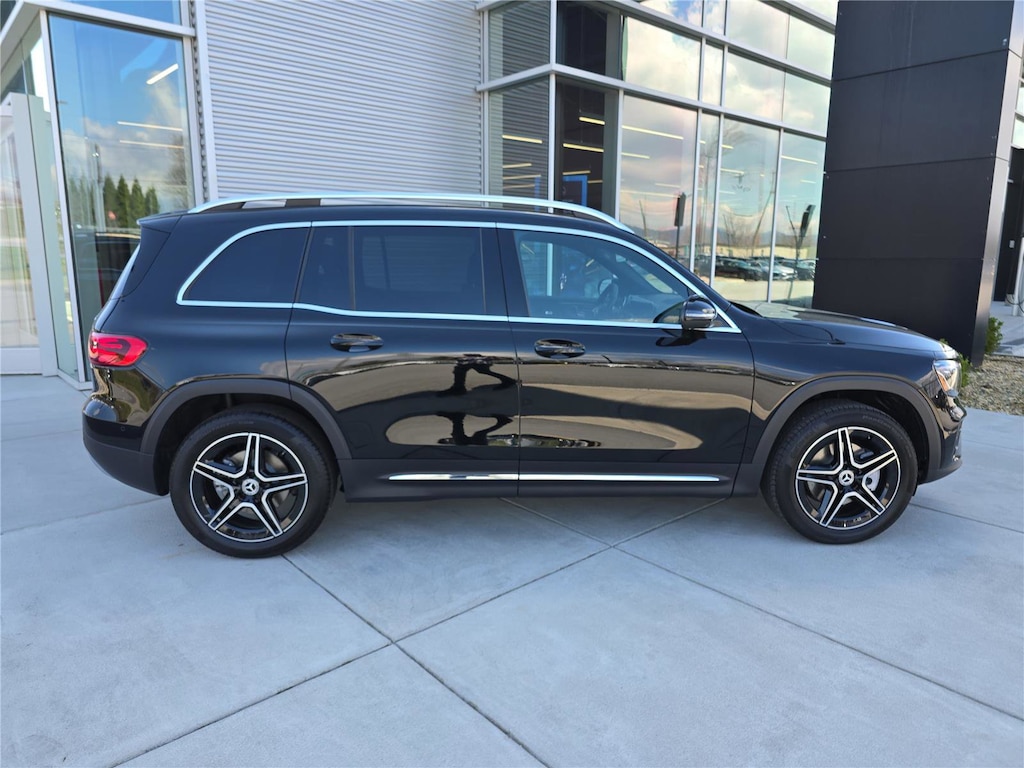 New 2026 Mercedes-Benz GLB 250 4MATIC SUV