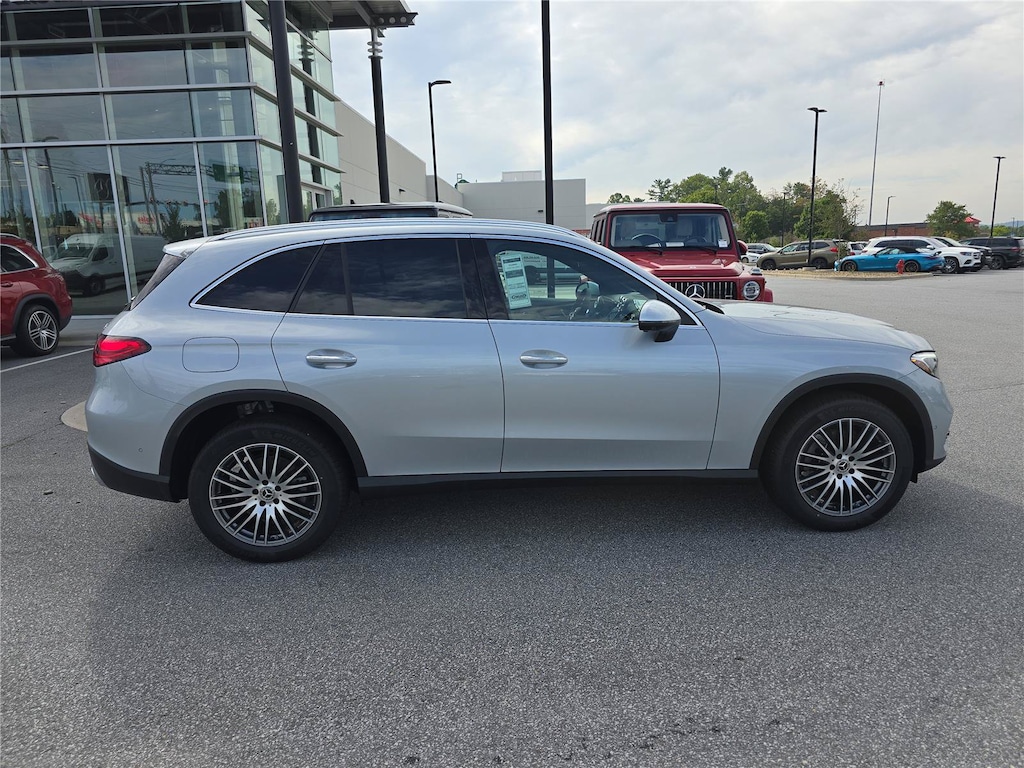 New 2026 Mercedes-Benz GLC GLC 300 SUV