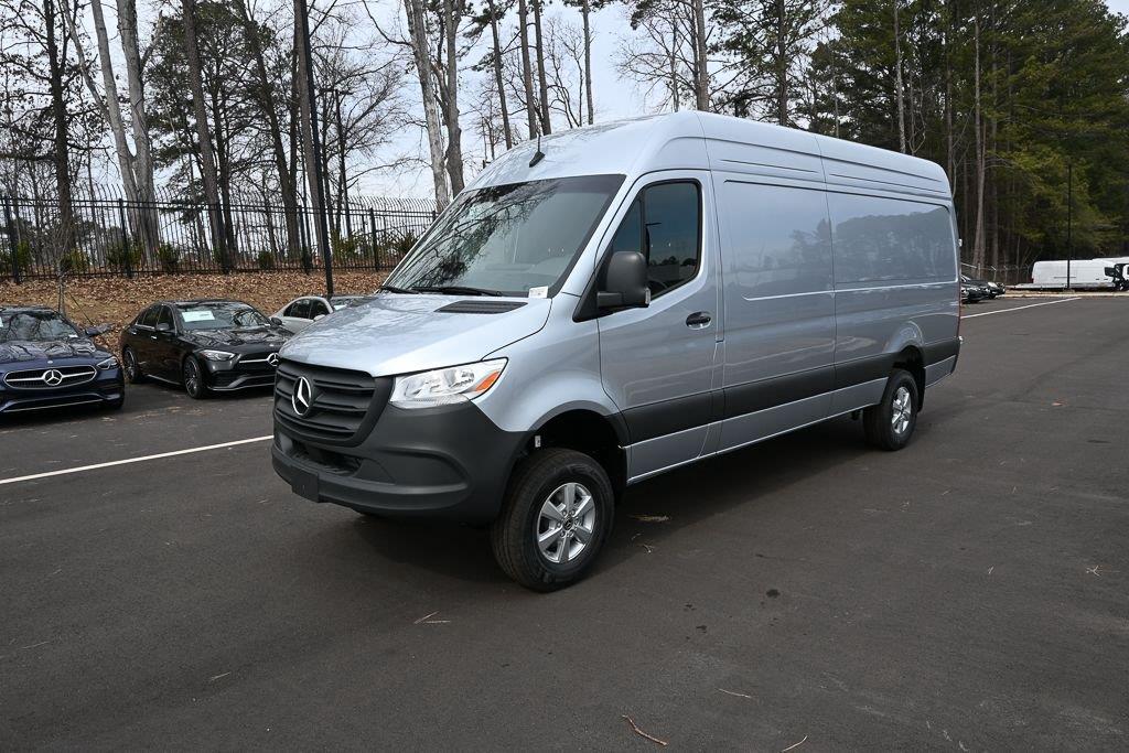  Mercedes-Benz Sprinter Crew Van