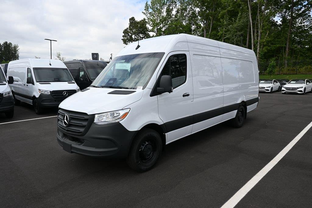 2026 Mercedes-Benz Sprinter Cargo Van Base