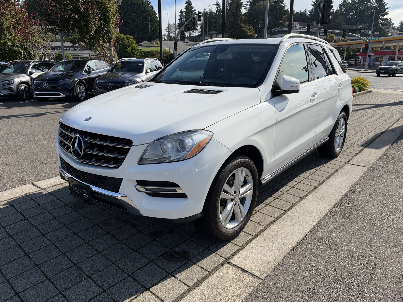  Mercedes-Benz M-Class