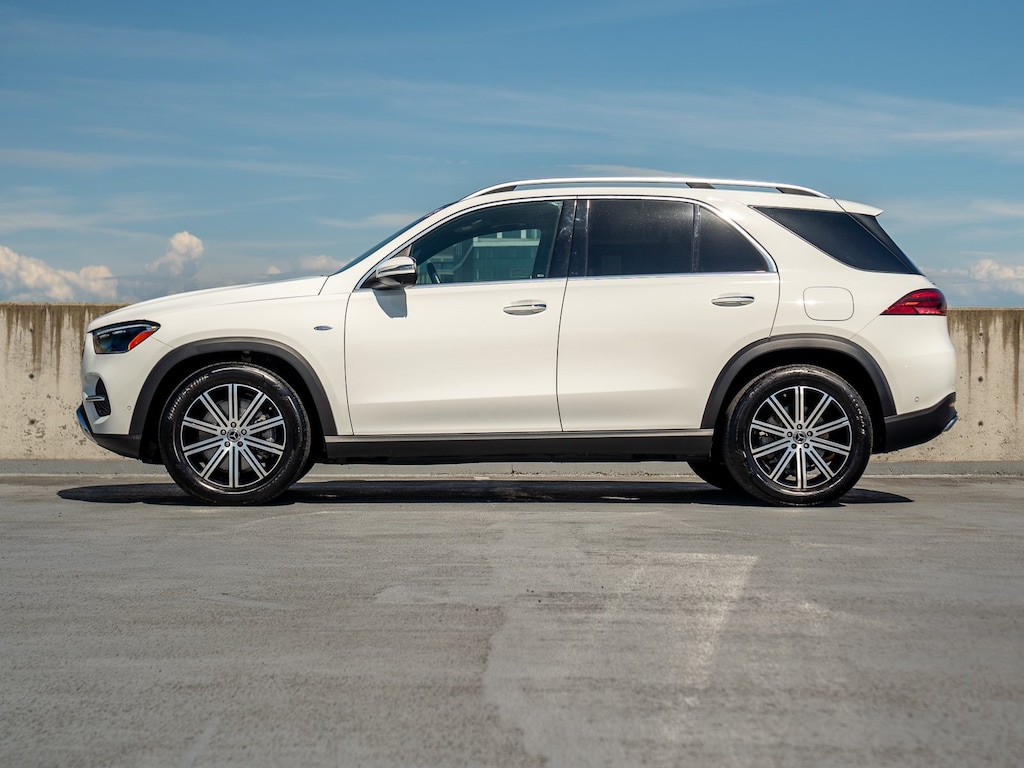Certified 2025 Mercedes-Benz GLE 4MATIC SUV