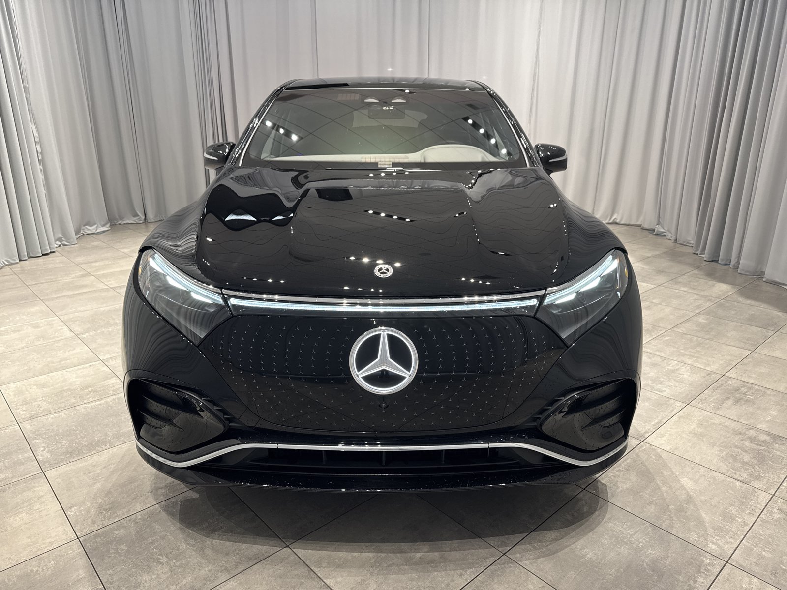 Certified 2023 Mercedes-Benz EQS SUV Base with VIN 4JGDM4EB5PA022423 for sale in Bellevue, WA