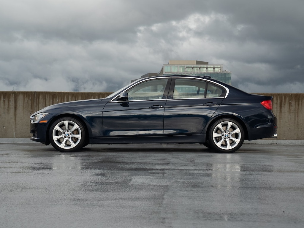 Used 2015 BMW 3 Series w/South Africa Sedan