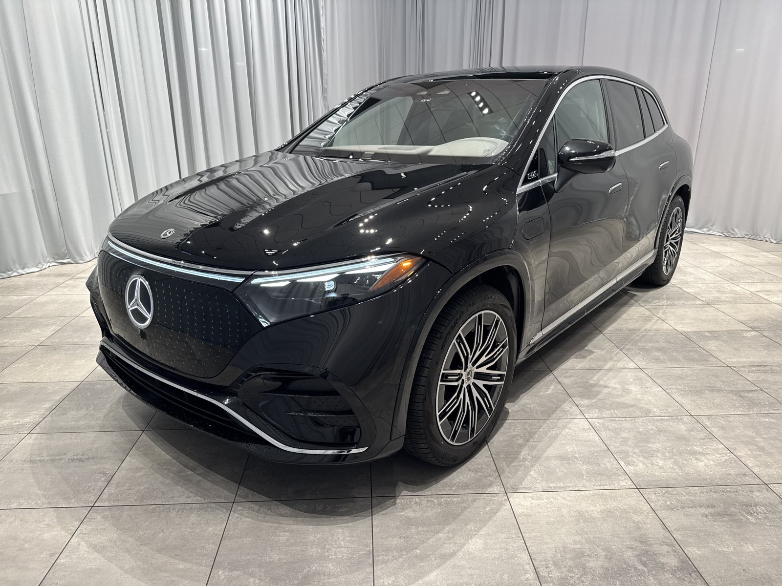 2023 Mercedes-Benz EQS