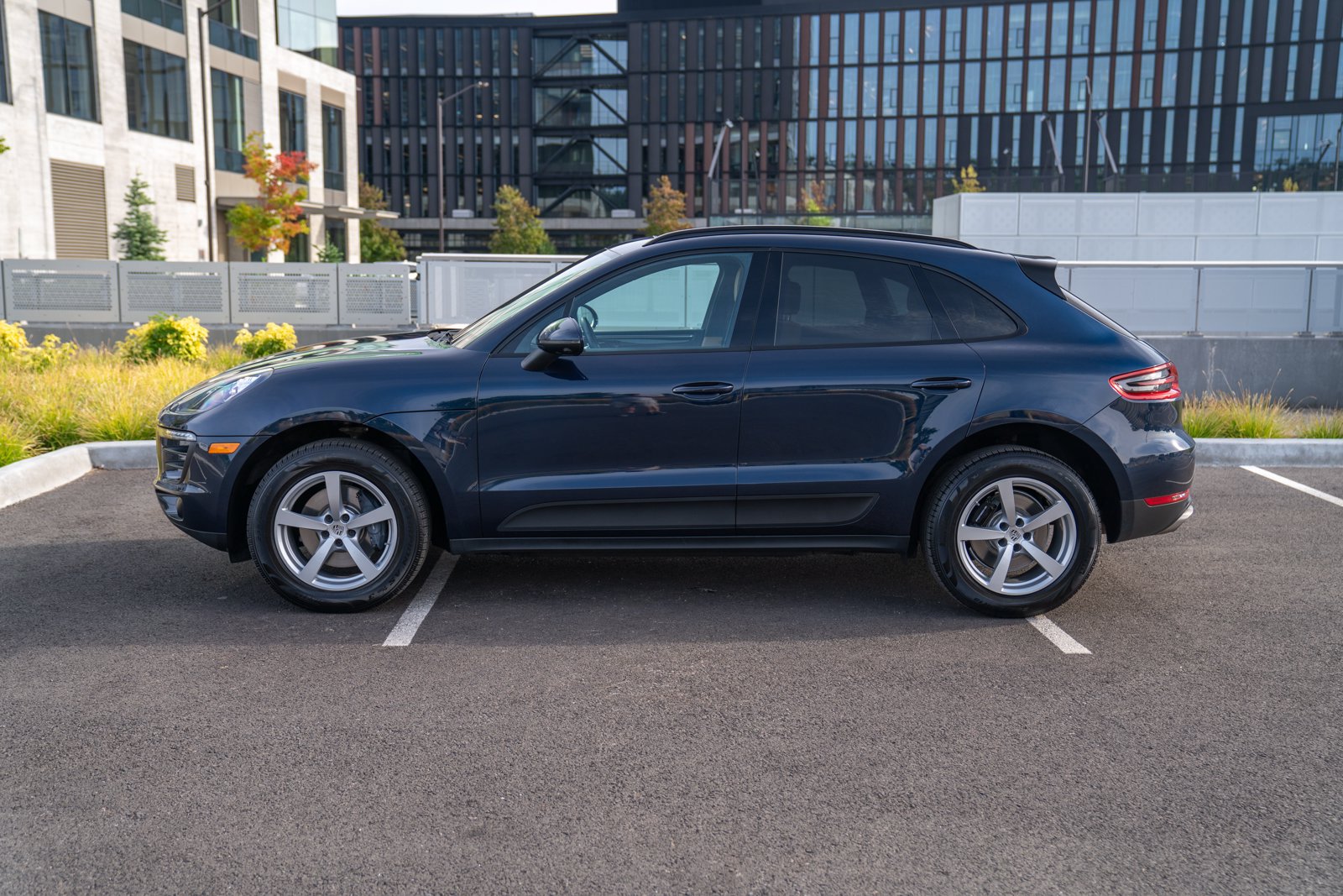Used 2017 Porsche Macan Base SUV