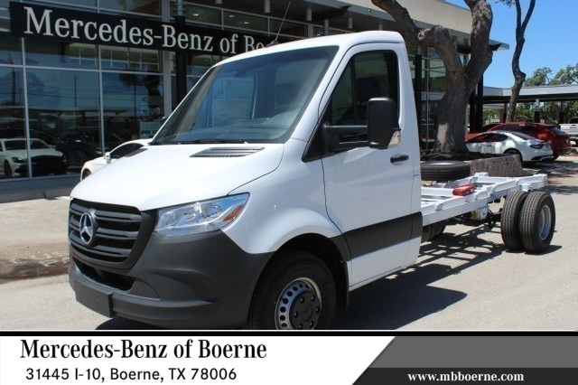 2023 Mercedes-Benz Sprinter Cab Chassis