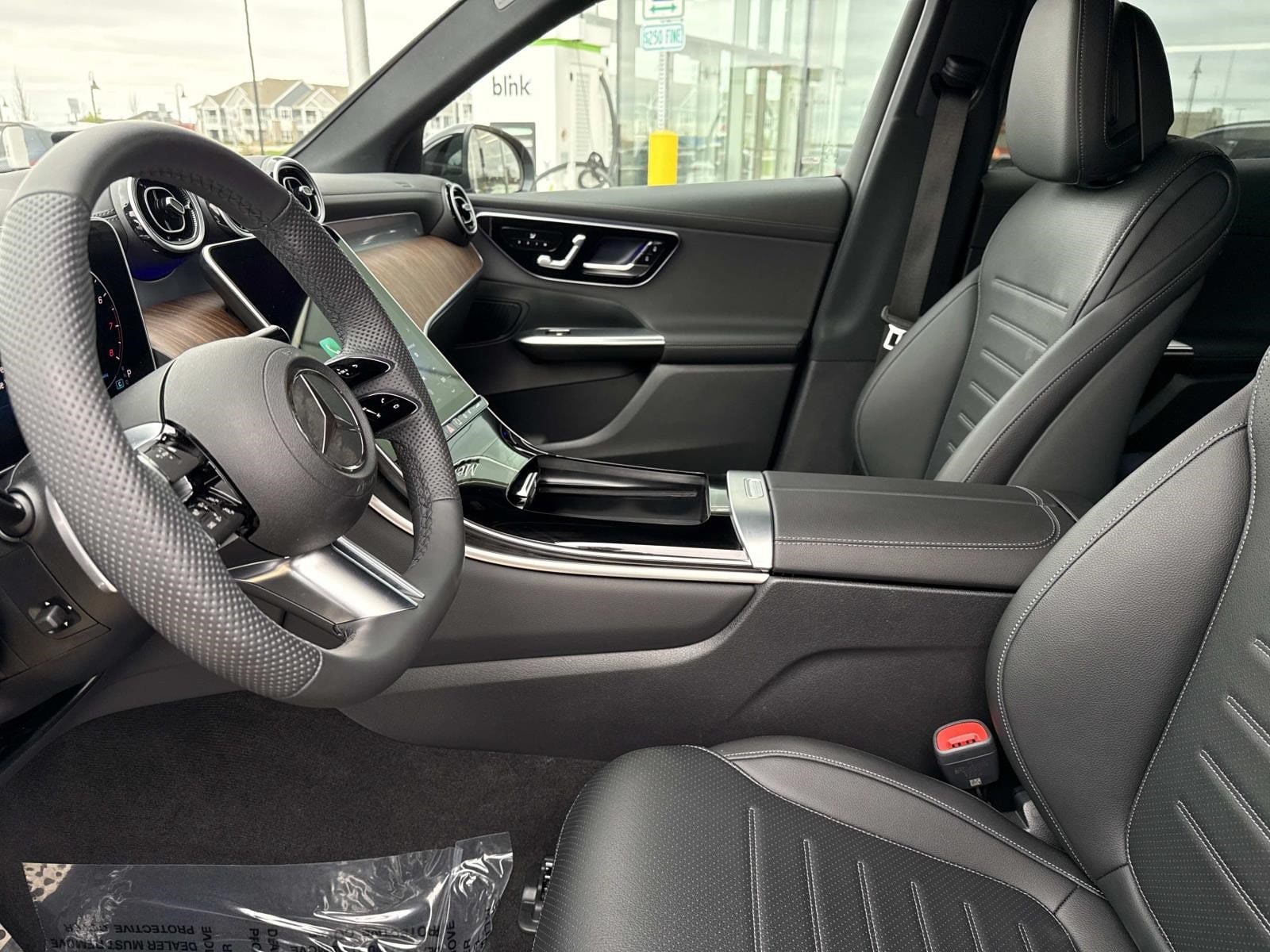 2025 Mercedes-Benz GLC Base - Photo 26