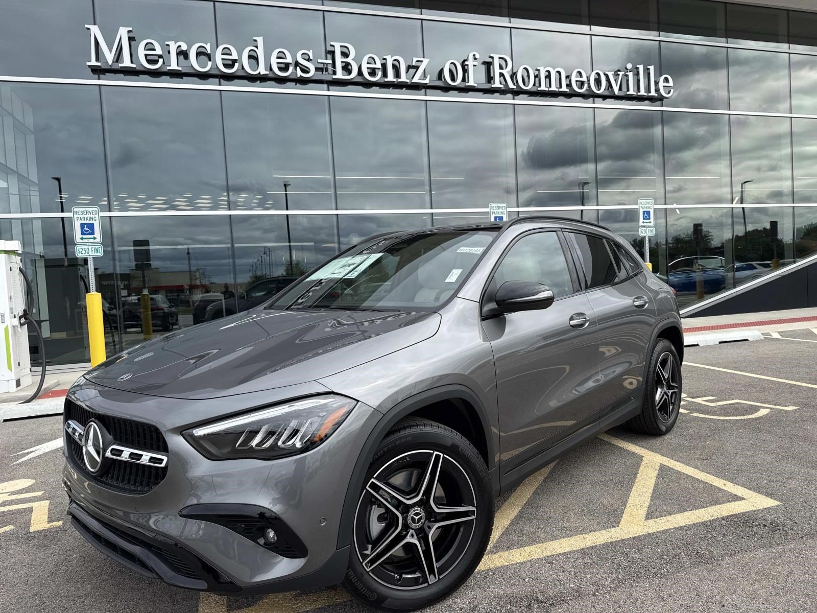  Mercedes-Benz GLA 250 4matic SUV