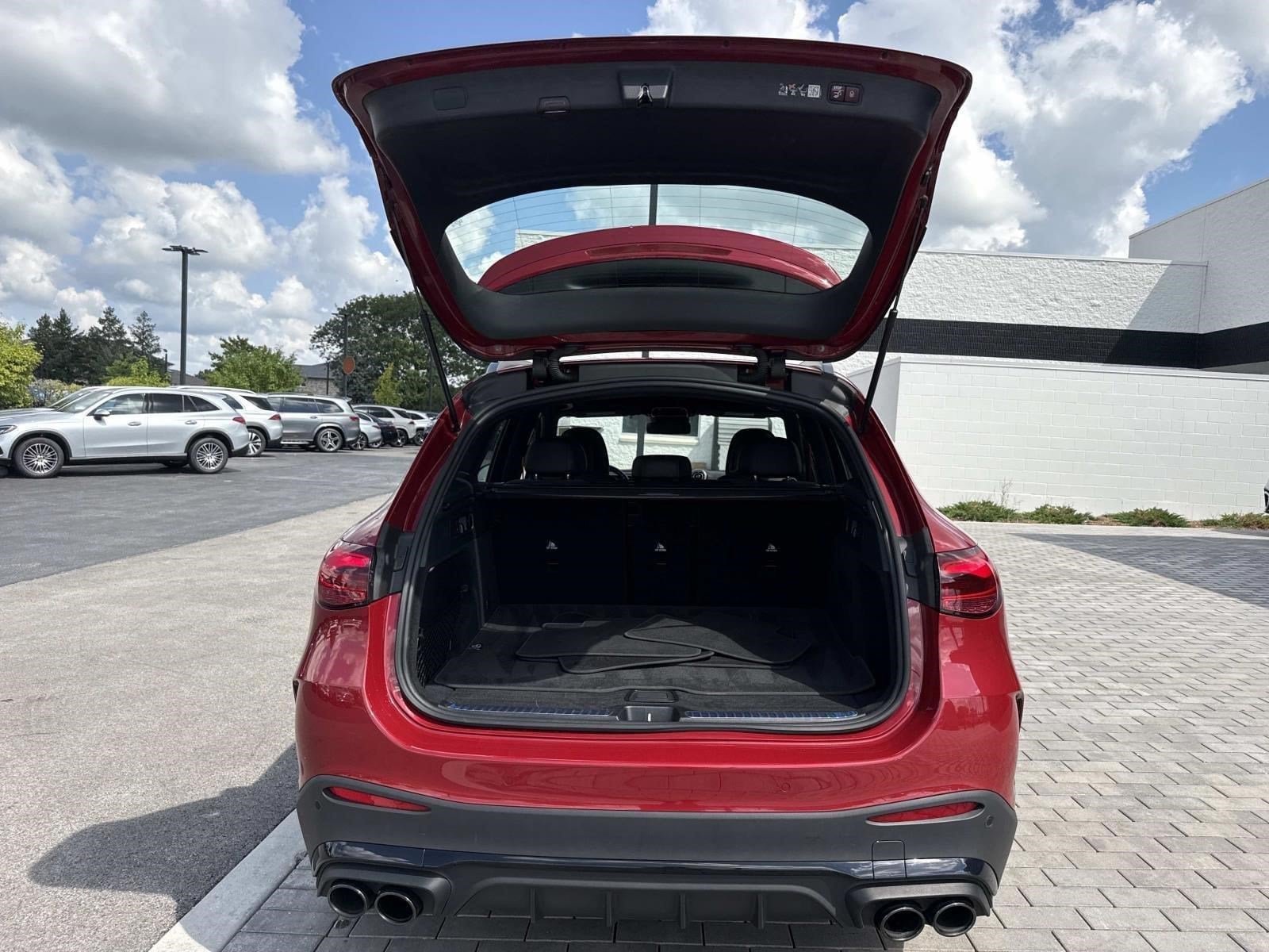 2024 Mercedes-Benz GLC AMG GLC43 - Photo 10