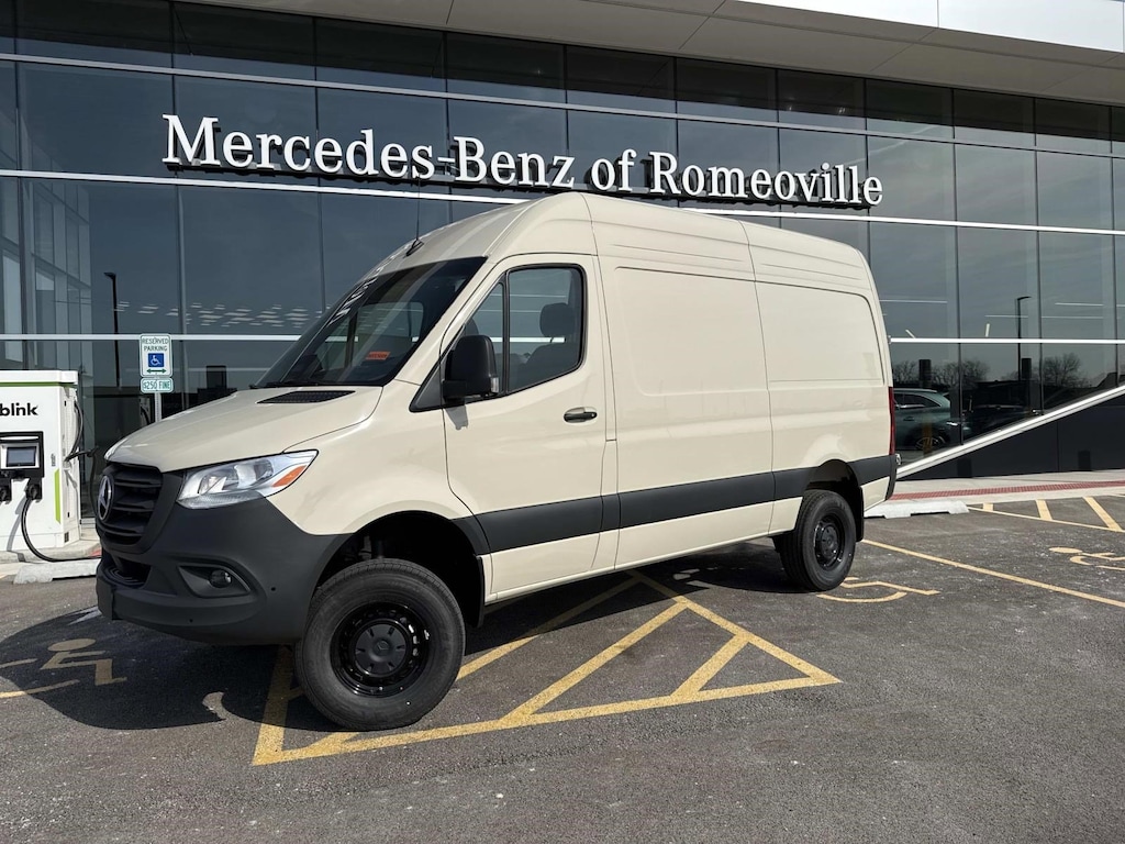 New 2026 Mercedes-Benz Sprinter 2500 Standard Roof 4-Cyl Diesel HO Van Cargo Van