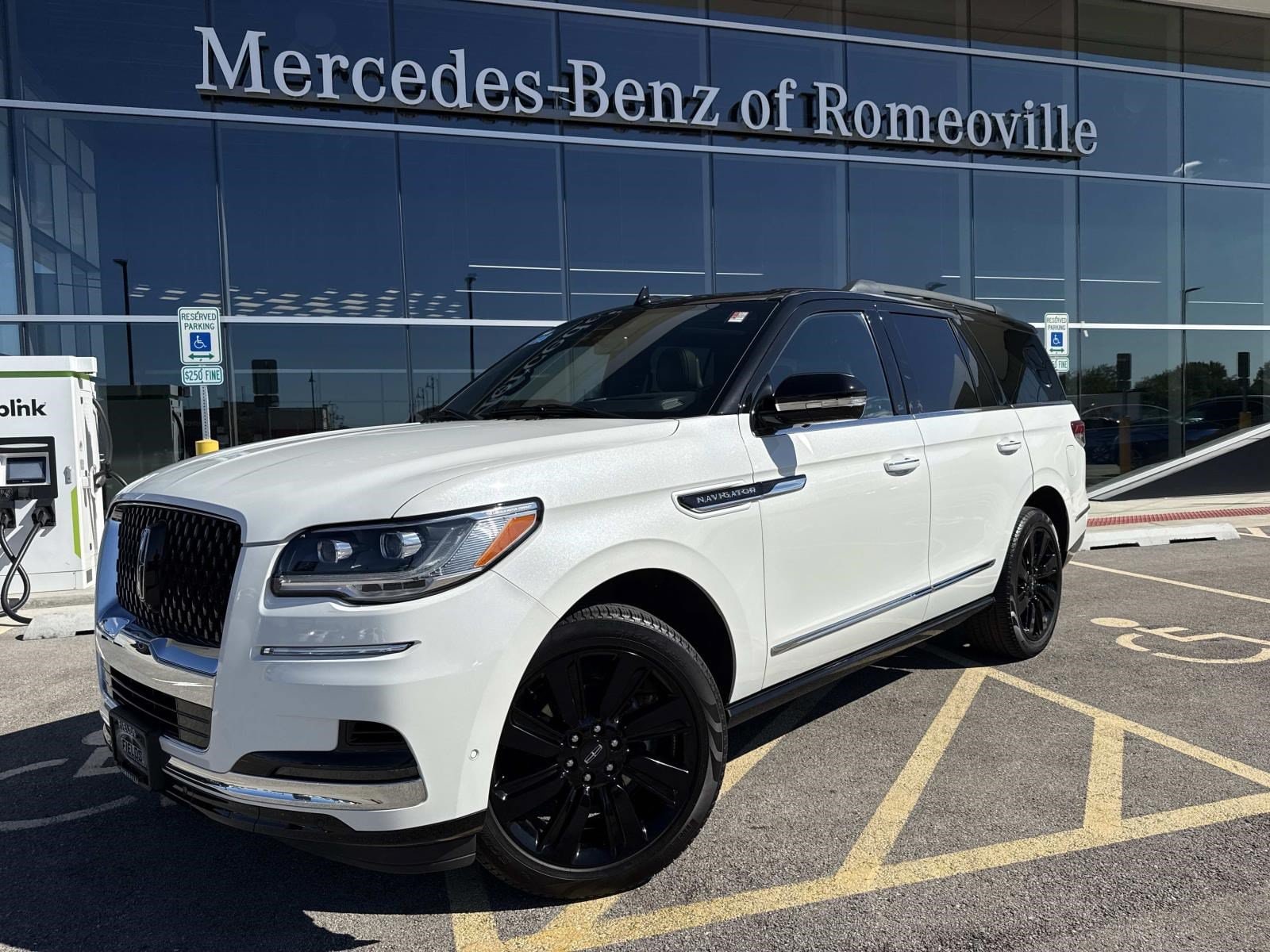 2024 Lincoln Navigator