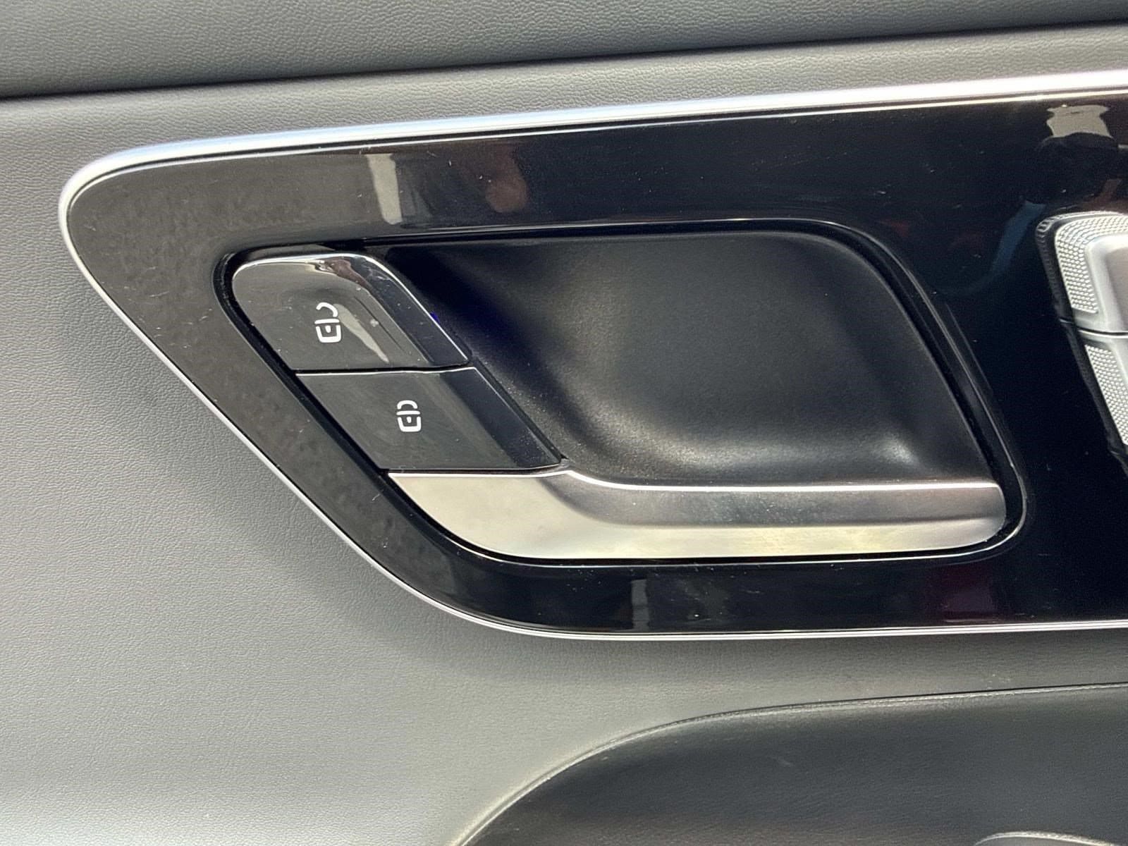 2024 Mercedes-Benz GLC AMG GLC43 - Photo 24