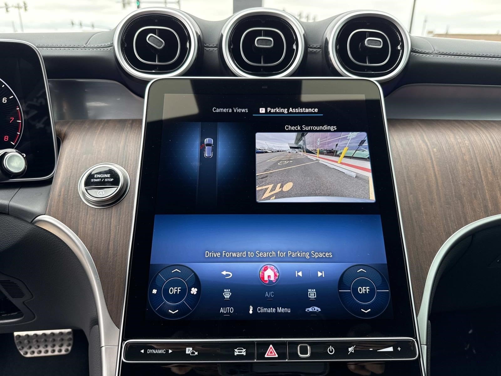 2025 Mercedes-Benz GLC Base - Photo 29