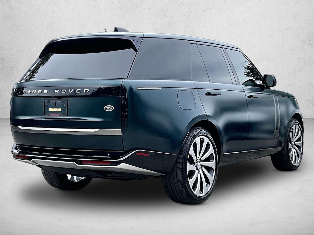 Used 2023 Land Rover Range Rover P530 SE SUV