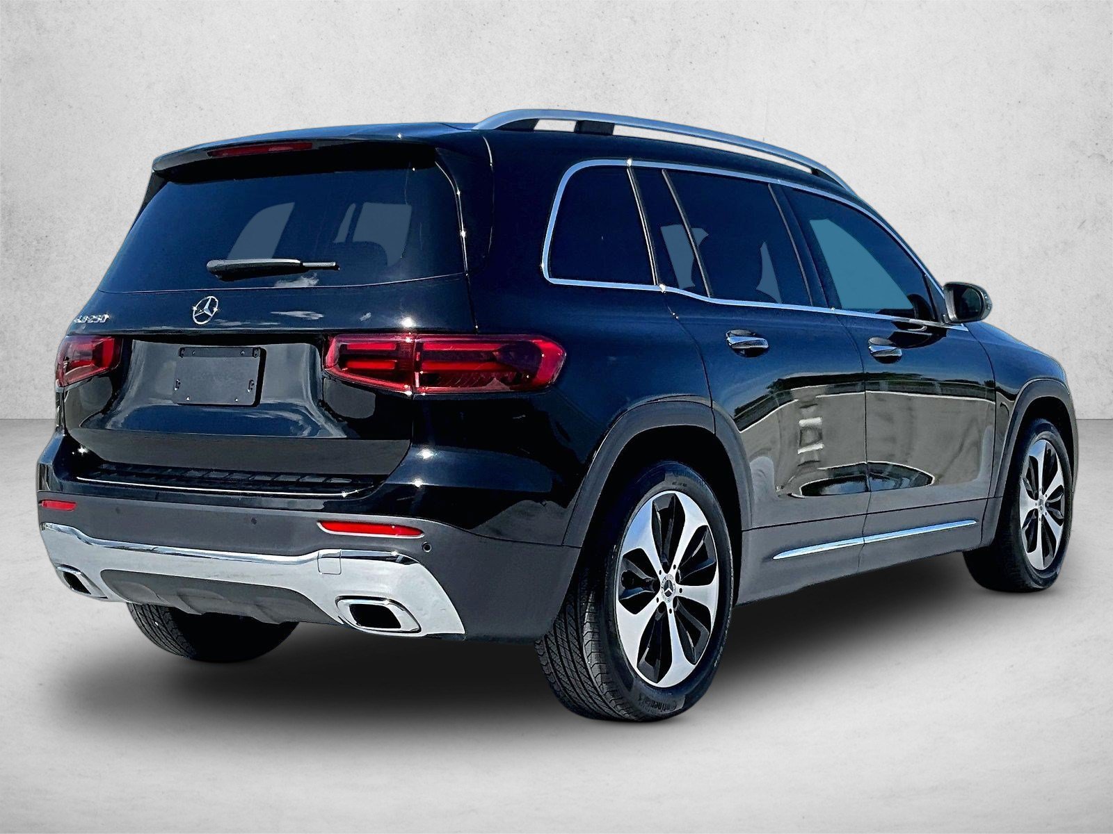 Certified 2024 Mercedes-Benz GLB SUV