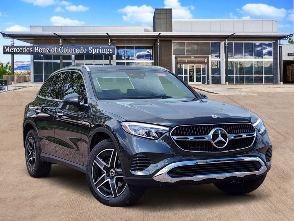 2026 Mercedes-Benz GLC 300 4MATIC SUV