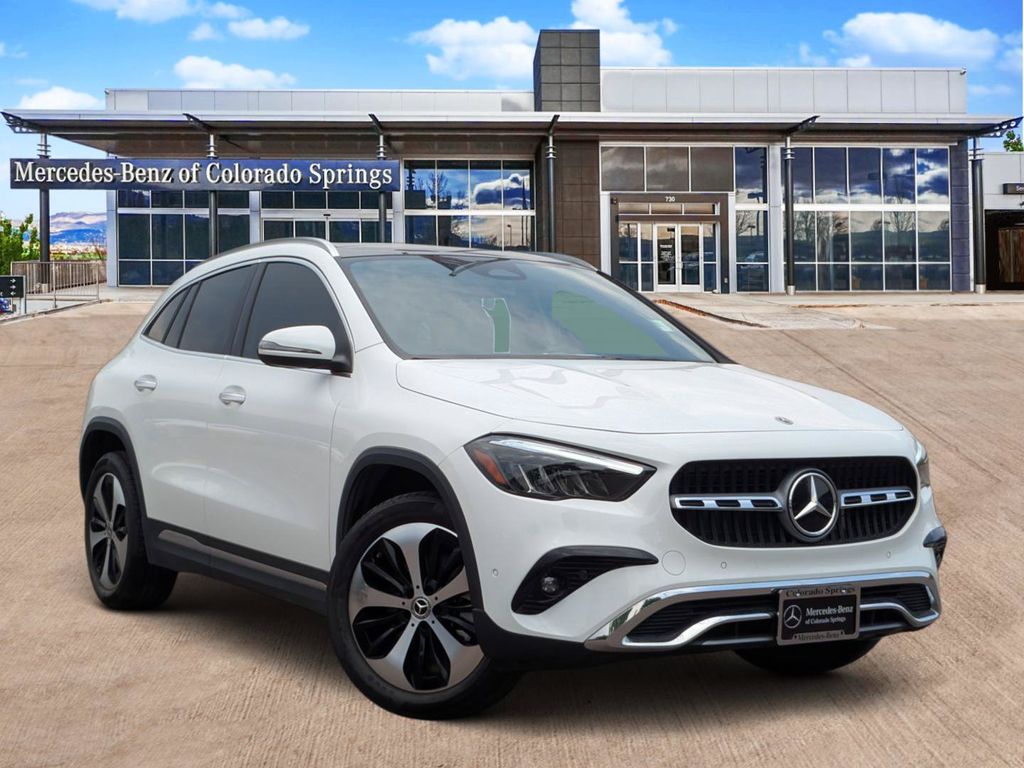 2025 Mercedes-Benz GLA