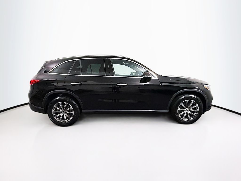 2026 Mercedes-Benz GLC Base - Photo 8