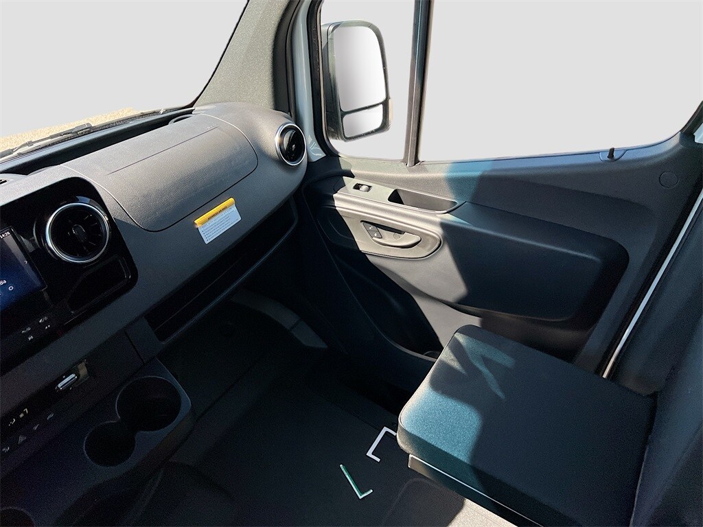 2026 Mercedes-Benz Sprinter Cargo Van Base - Photo 24