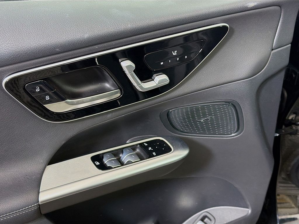 2026 Mercedes-Benz GLC Base - Photo 20