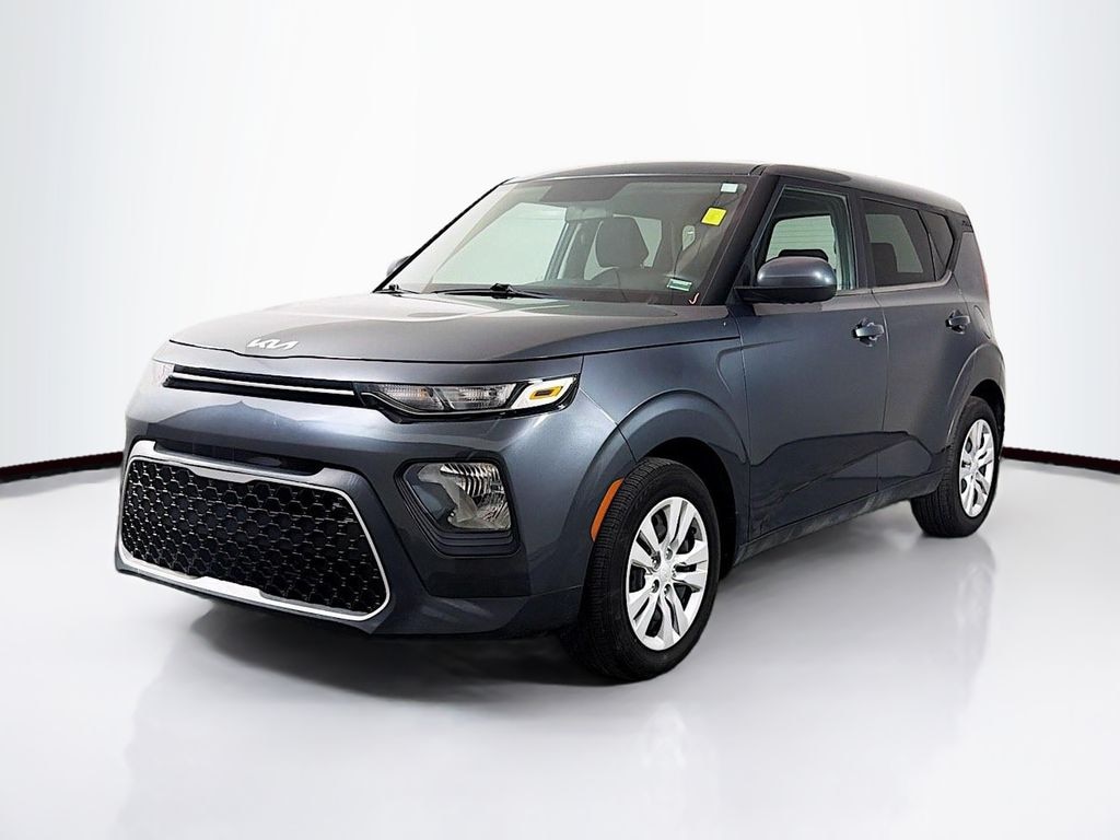 Used 2022 Kia Soul LX Hatchback