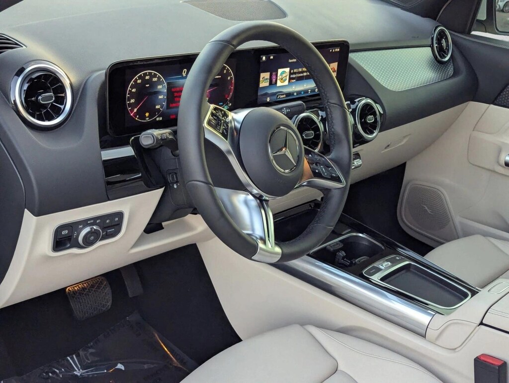 New 2026 Mercedes-Benz GLA 250 GLA 250 4MATIC ® SUV SUV