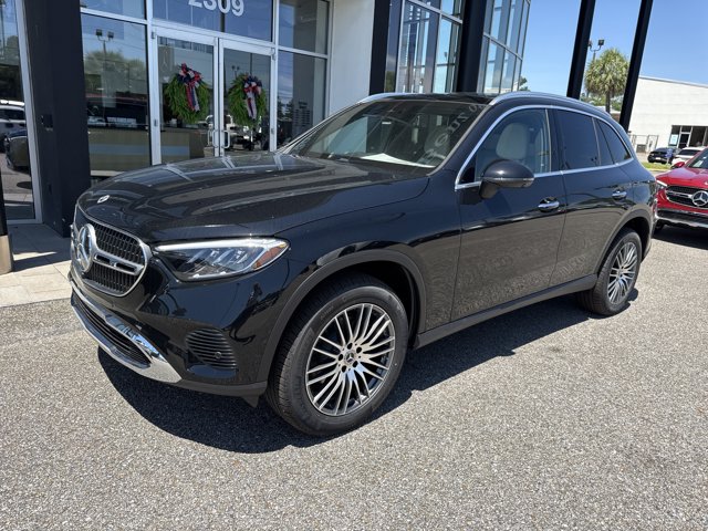New 2026 Mercedes-Benz GLC 300 SUV