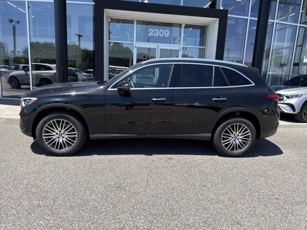 New 2026 Mercedes-Benz GLC 300 SUV