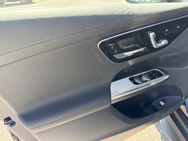 2026 Mercedes-Benz GLC Base - Photo 7