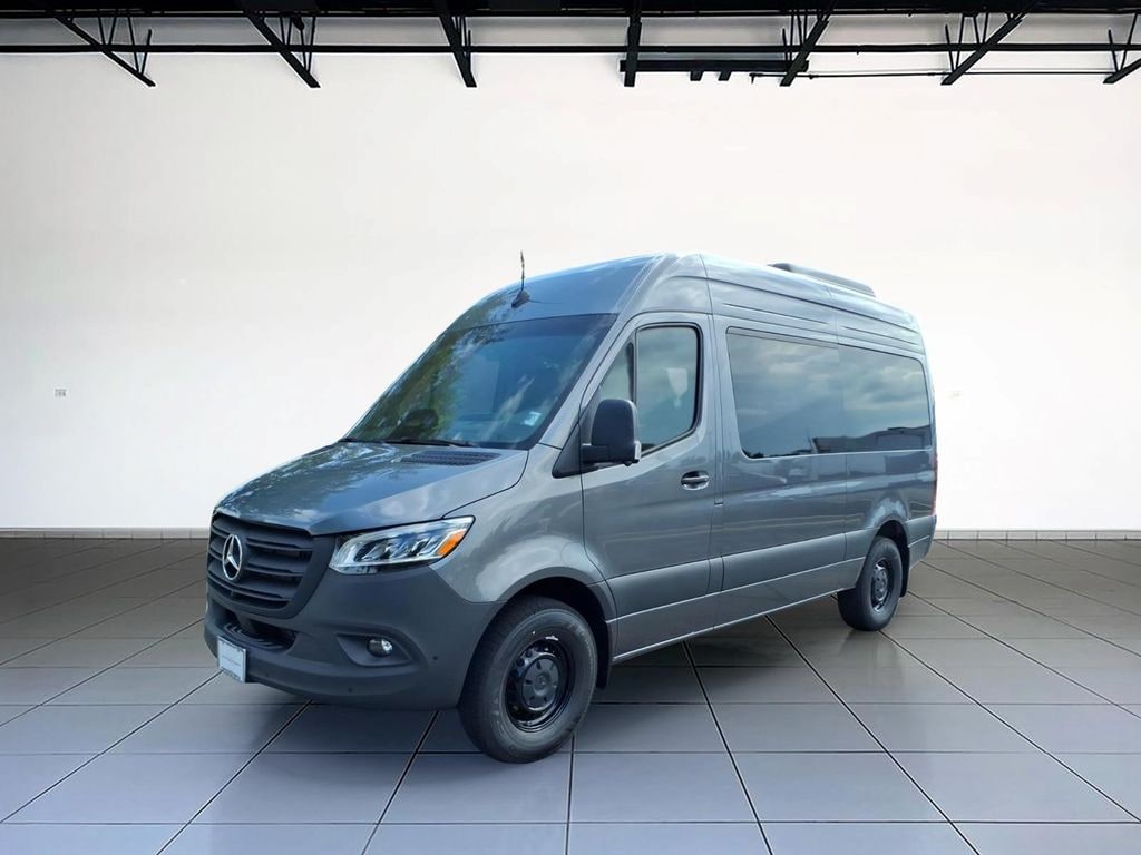 New 2026 Mercedes-Benz Sprinter 2500 Passenger 144 WB Minivan/Van