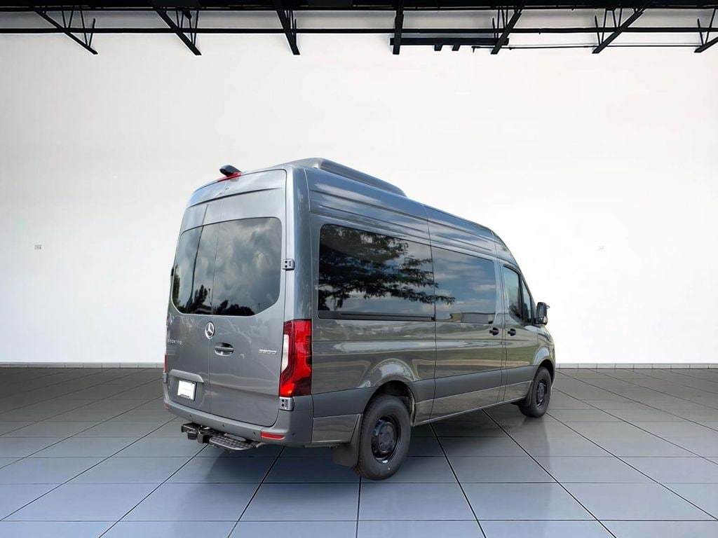 New 2026 Mercedes-Benz Sprinter 2500 Passenger 144 WB Minivan/Van