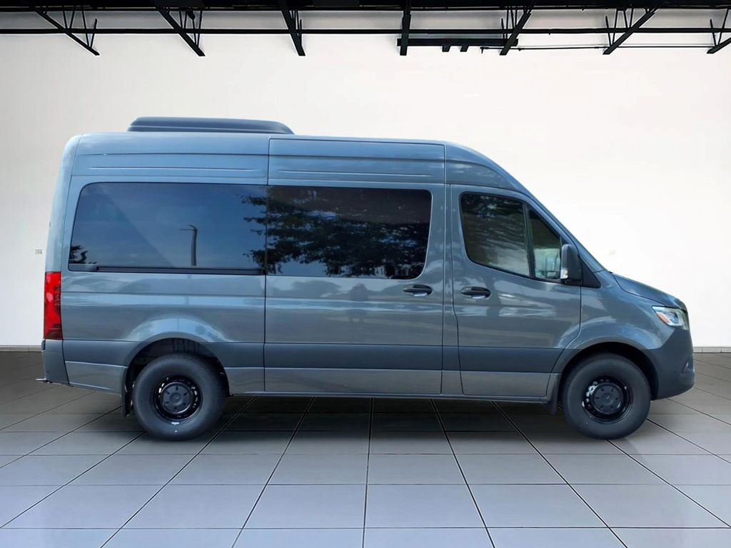 New 2026 Mercedes-Benz Sprinter 2500 Passenger 144 WB Minivan/Van